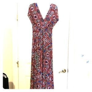 Maxi dress with cap sleeves